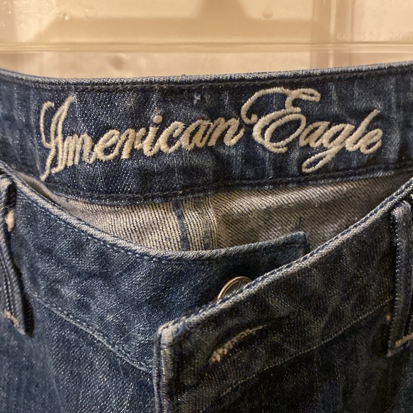 American Eagle women’s jeans - Picture 2 of 5